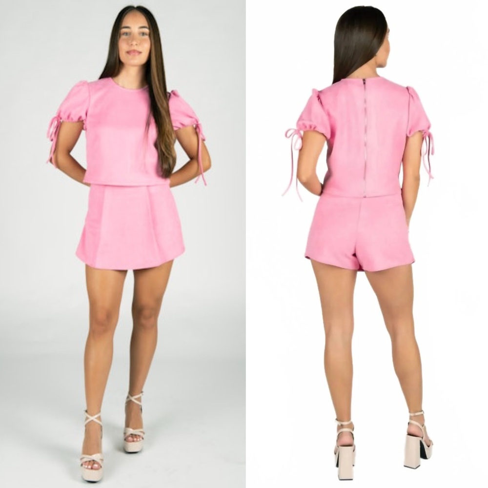 SINCERELY OURS Set Cassandra Top & As Always Mini Skort in Pink Suede Sz Medium